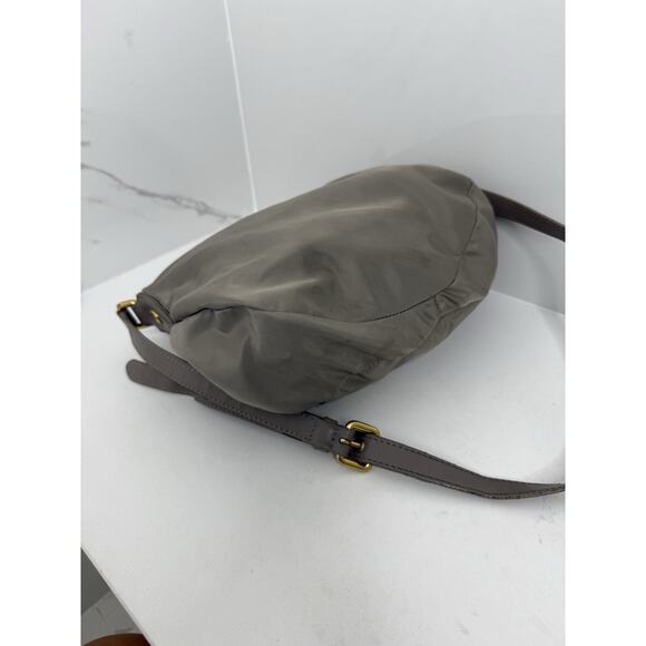 Marc Jacobs Preppy Natasha Nylon Crossbody Bag Beige Taupe Travel Lightweight - Picture 12 of 16
